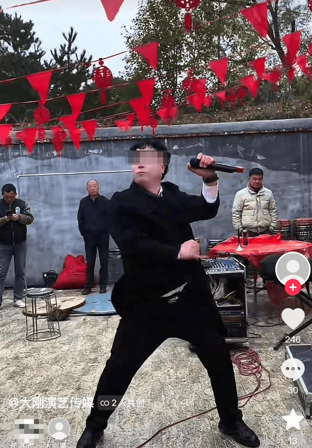 山西48岁网红“大刚”离世 其子：因饮酒过量引发器官衰竭 账号或将注销