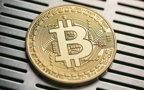 关于极特币交易平台的信息